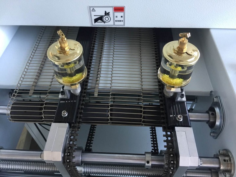 全電腦無鉛回流焊八溫區(qū) QQYT-4040上四下四(圖7) 全電腦無鉛回流焊八溫區(qū) QQYT-4040上四下四(圖7)